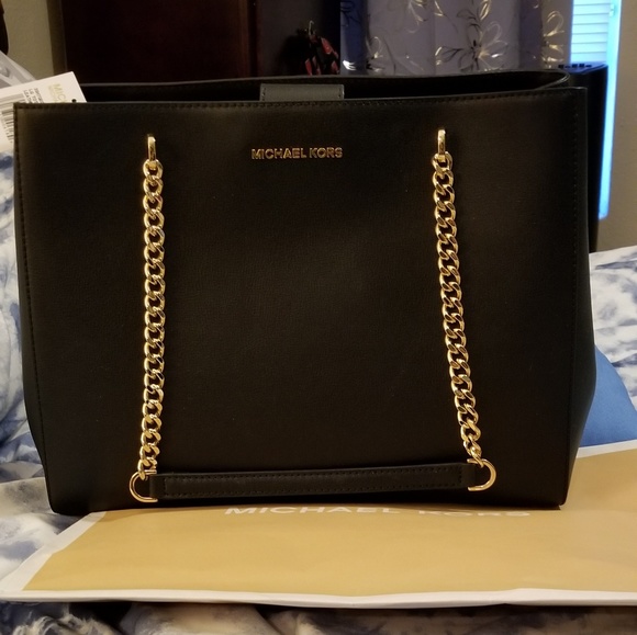 Michael Kors Handbags - MICHAEL KORS LARGE ELLIS